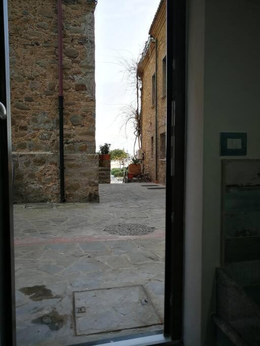 Cambusa. Acciaroli Esterno foto